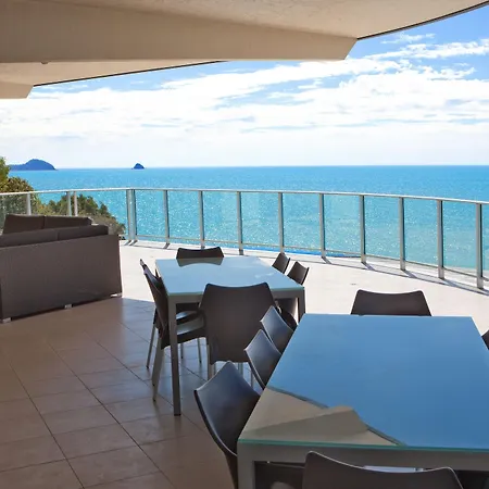 Vue Apartments Trinity Beach Exterior photo