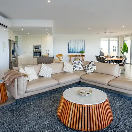 Vue Apartments Trinity Beach Room photo
